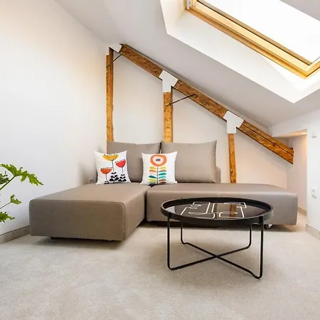 Апартаменти Musala N 05 *